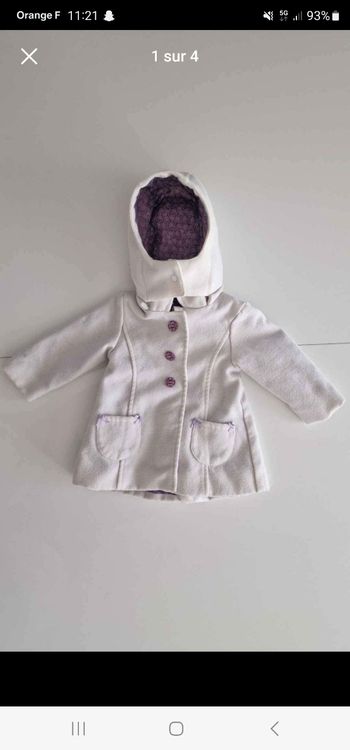 Manteau blanc et violet