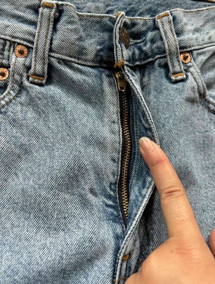 Jean Lévis 534 vintage 90s bleu clair taille haute coupe droite fuselé slim taille X/34 rare - photo numéro 8