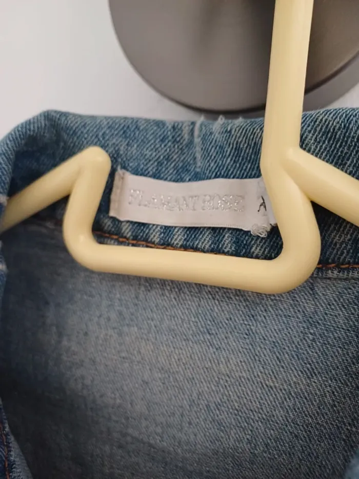 Veste en jean effet usé - photo numéro 5
