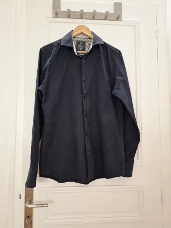 Chemise devred taille M modele slimfit