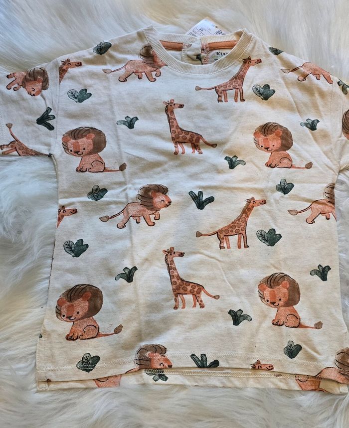 NEUFS(non portés) 🏷🏷💙💙 😍superbe ensemble printemps/ete teeshirt mc ,pantalon jogging 36 mois garçon (94cm)💙💙😍 - photo numéro 2