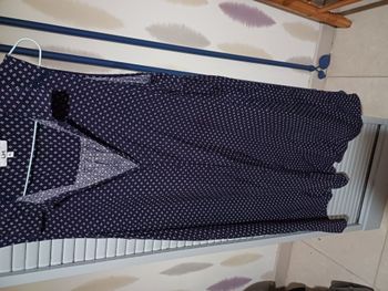 robe chemise sans manche Taille 46
