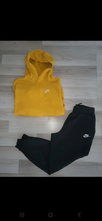 Ensemble jogging nike