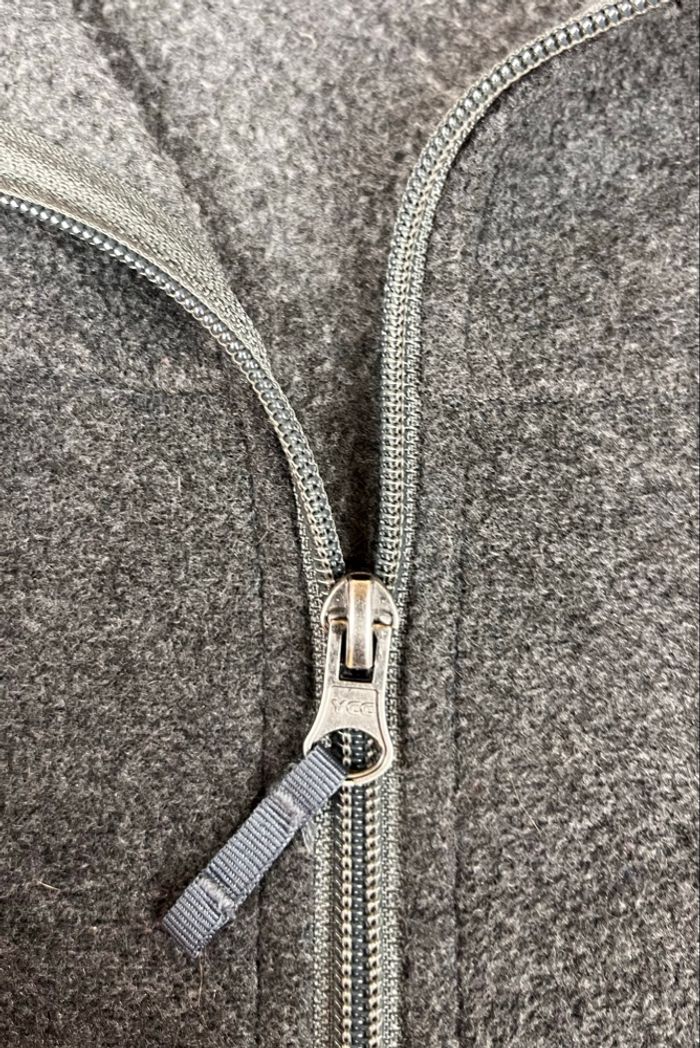 Polaire Columbia gris anthracite taille XL – très bon état - photo numéro 3