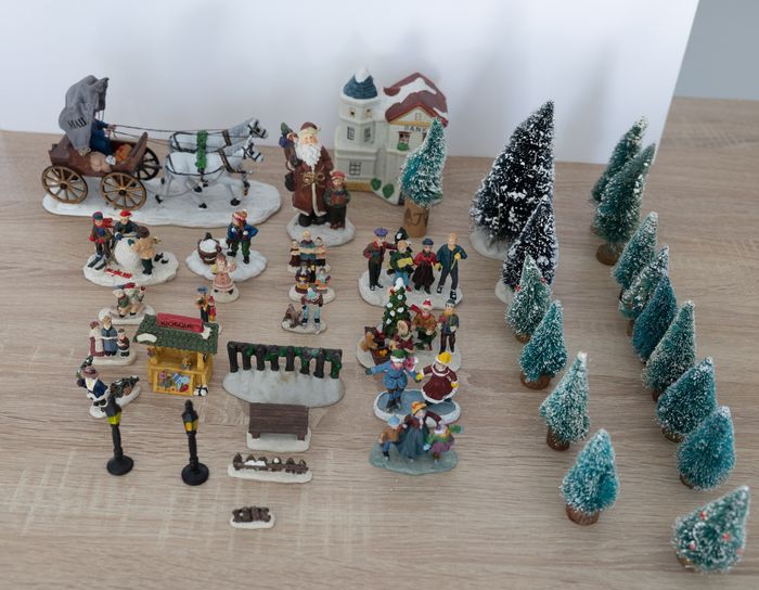 LOT DE MANEGES ET DE VILLAGES DE NOEL - photo numéro 2