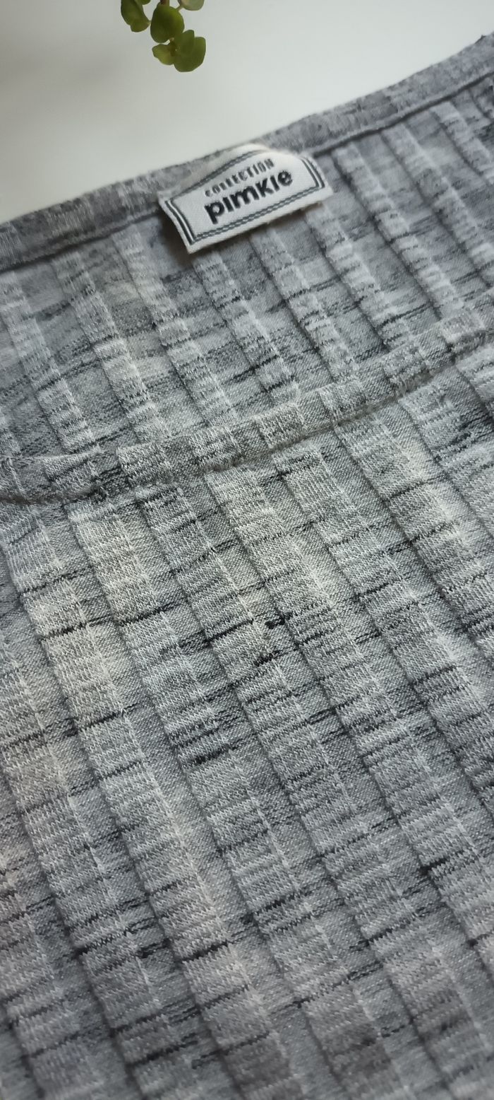 Top gris - photo numéro 2