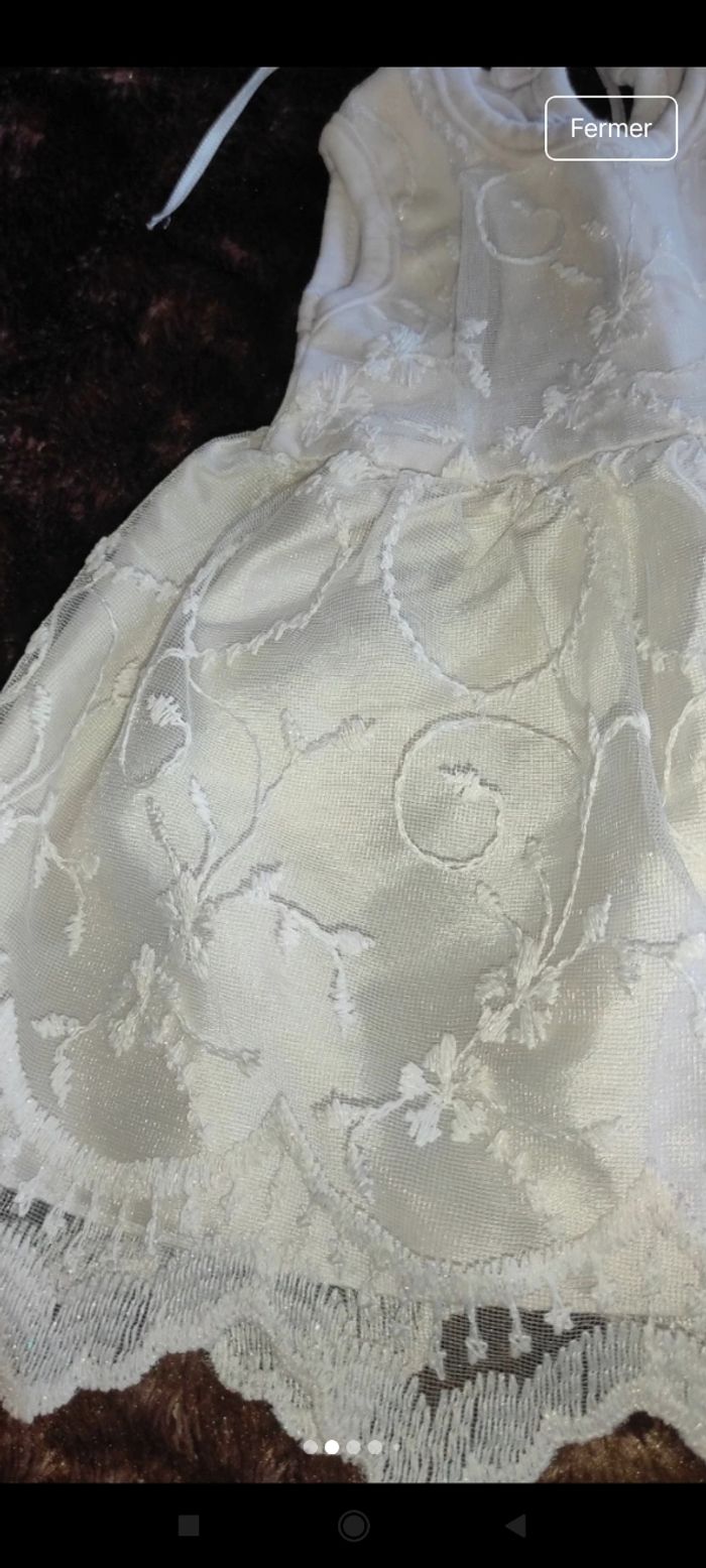 Très belle robe bébé e2 - photo numéro 4