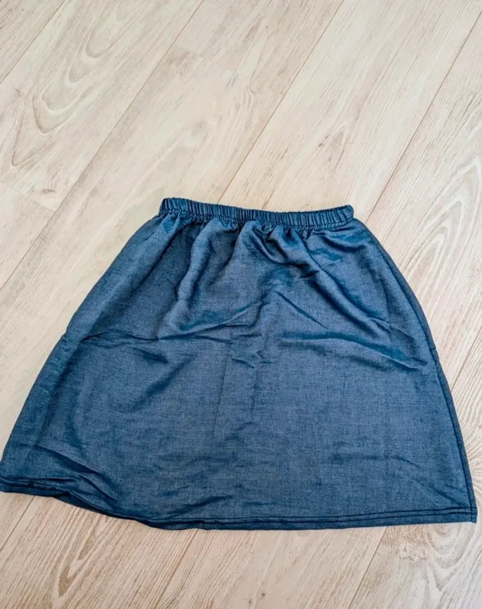 Jupe couleur bleu jeans taille S 36 - photo numéro 3