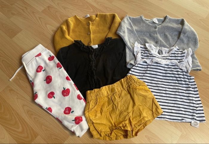 Lot vêtements fille 9/12 mois - photo numéro 1
