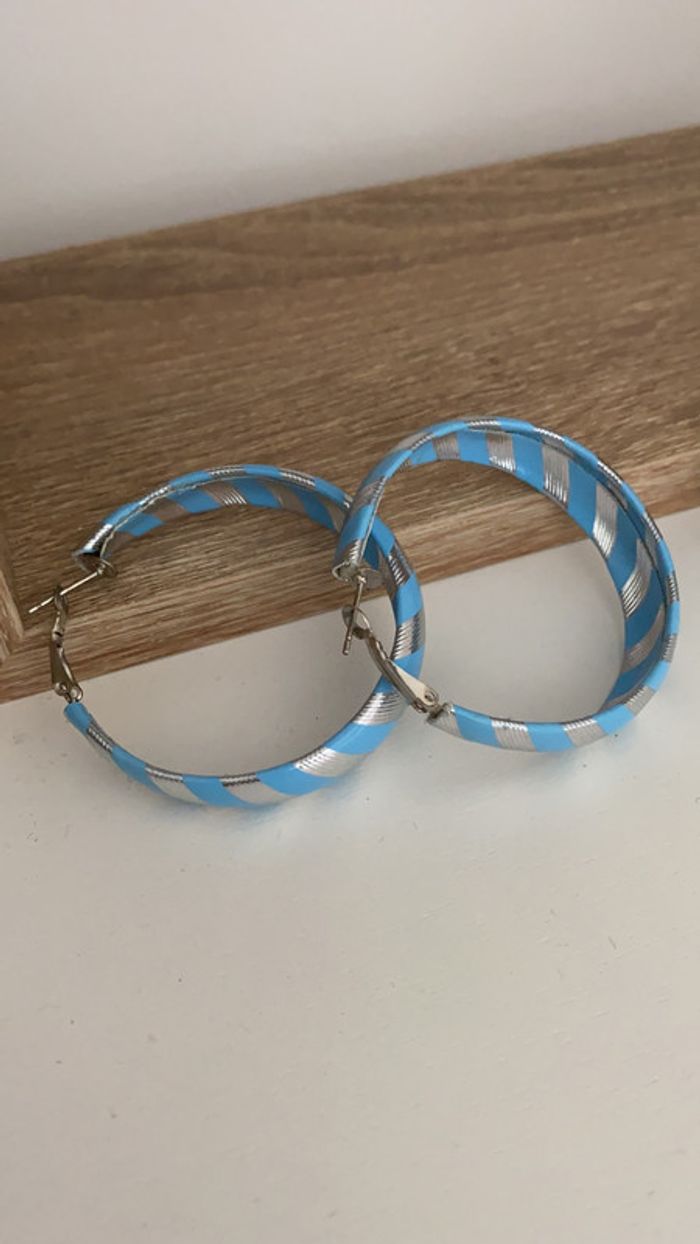 Lot 2 paires créoles NEUVES - photo numéro 3