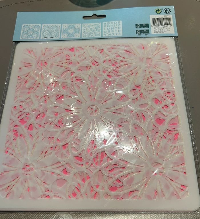 Lot de 5 pochoirs neufs - photo numéro 2