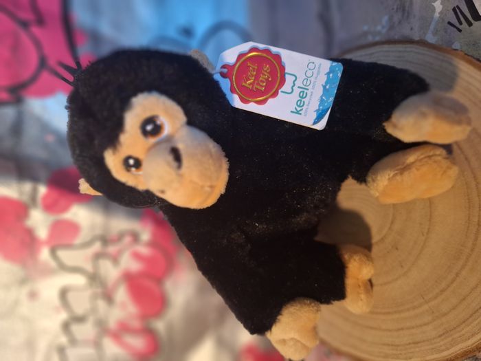 Peluche singe chimpanzé Keeltoys jamais utilisée parfaite pour offrir - photo numéro 2