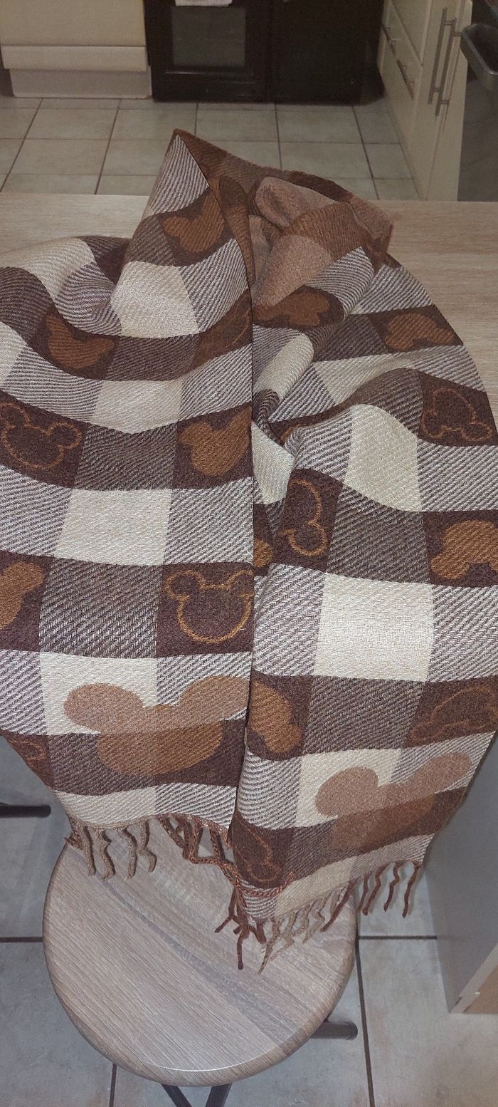 Écharpe Disney Mickey