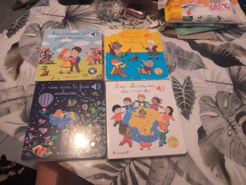 4 albums cartonné sonore