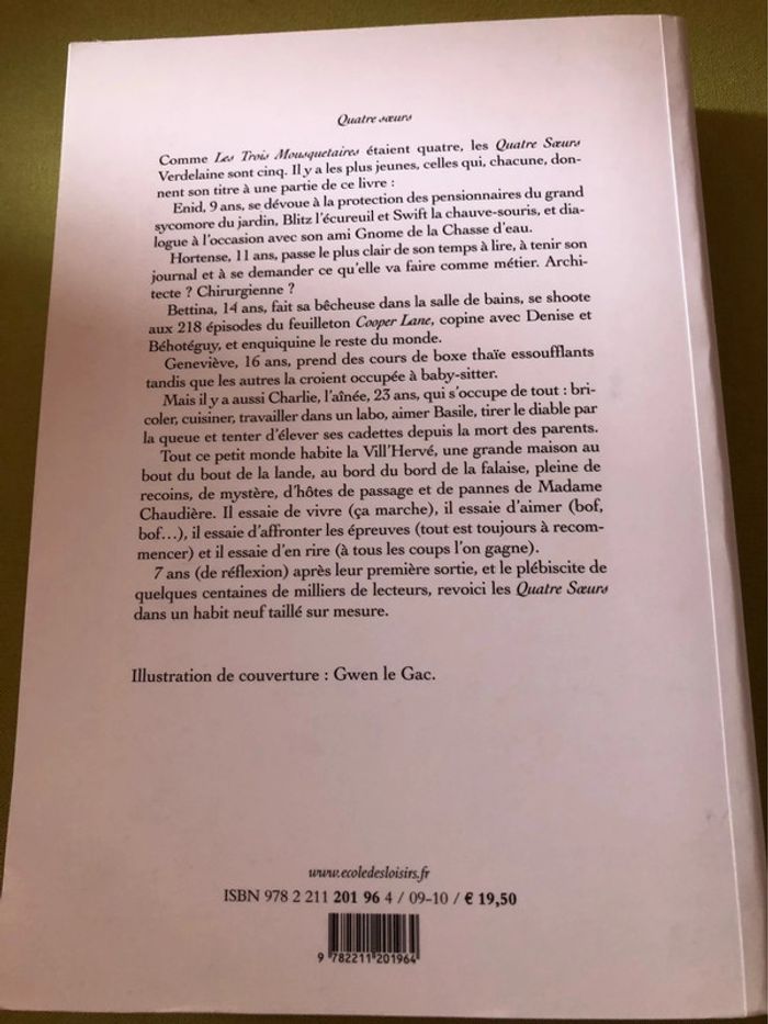Livre quatre sœurs Malika Ferdjoukh - photo numéro 3