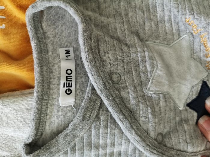 Lot 3 pyjamas 1 mois - photo numéro 2