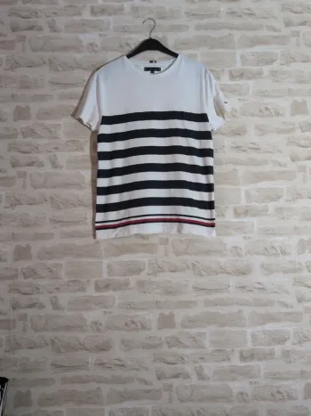 T-shirt Tommy Hilfiger taille M