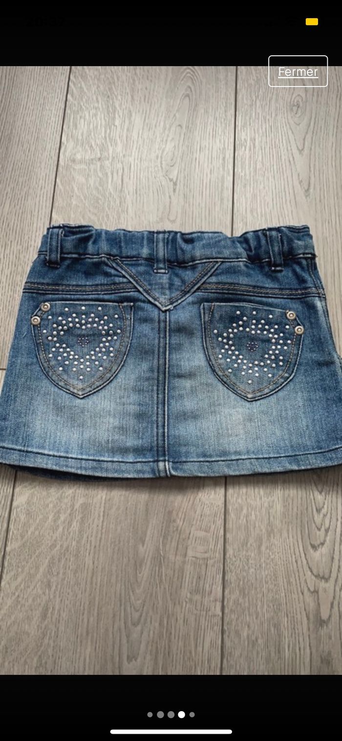 Magnifique jupe en jeans 4 ans - photo numéro 3