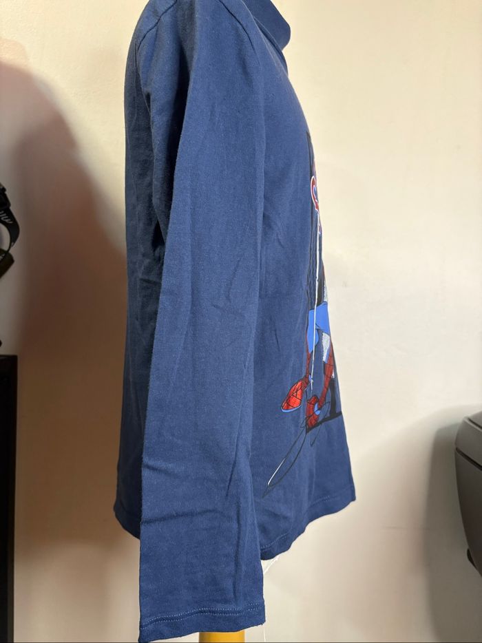 T shirt ML garçon taille 128 - photo numéro 3