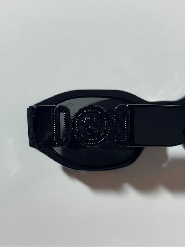 Lunettes Versace noir - photo numéro 5
