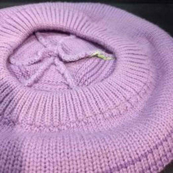 Bonnet nuancer de violet - photo numéro 6