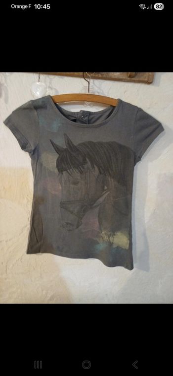 T.shirt fille taille 10 ans