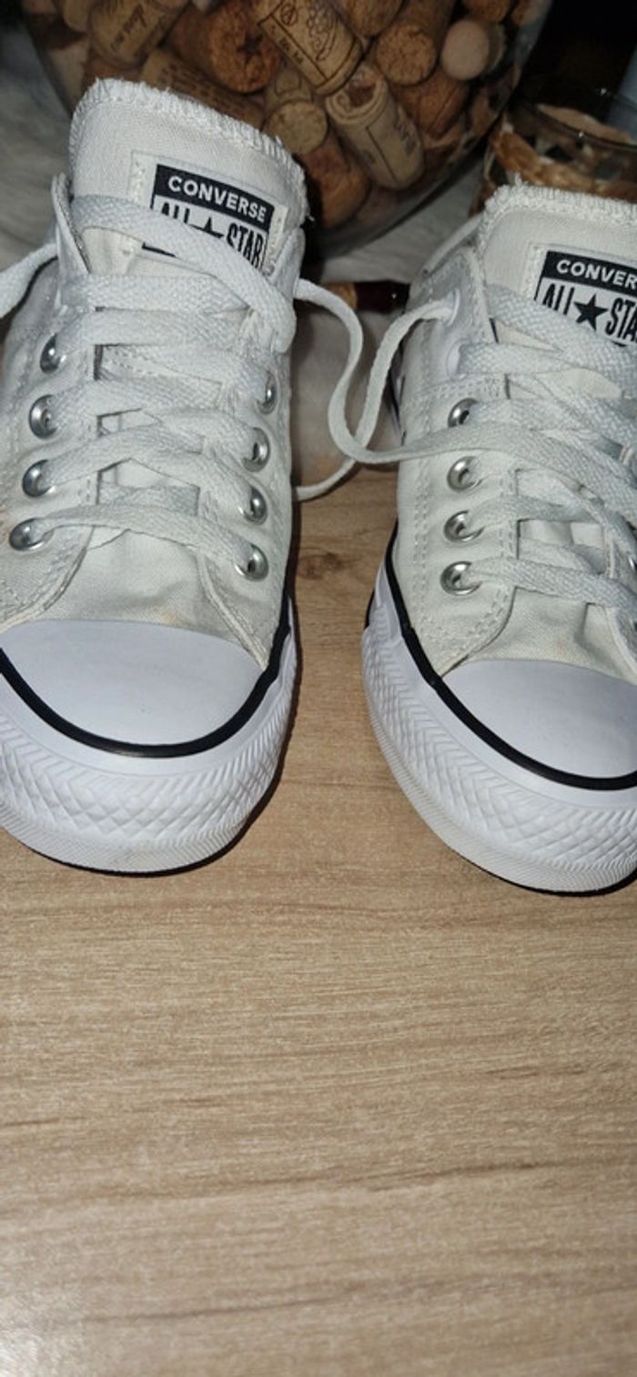 Converse - photo numéro 3