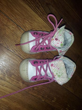 Chaussure fillette👧 19