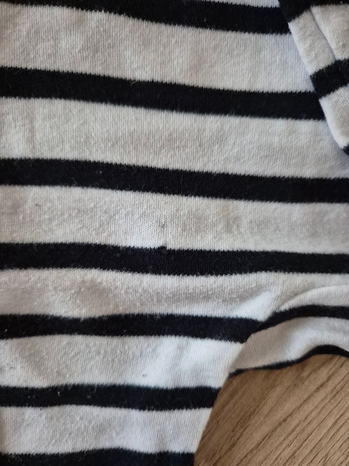 👻 Lot 3 pyjamas TEX 9m - photo numéro 4