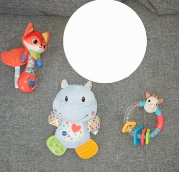 Lot de jouets facebook