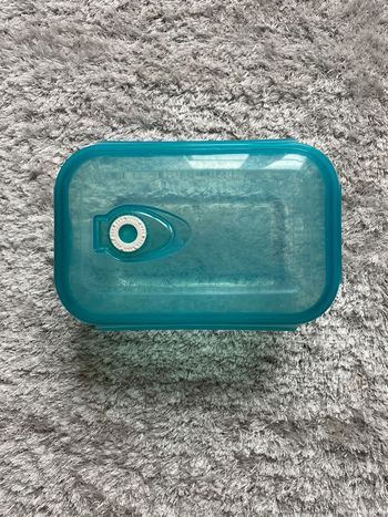 Tupperware en plastique