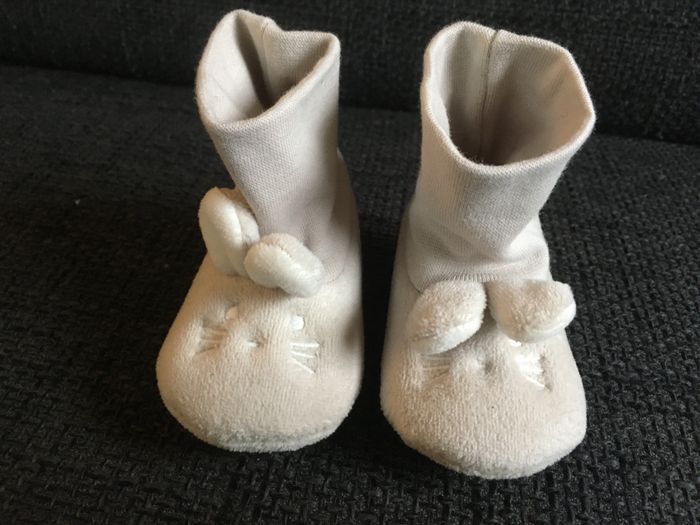 đ¶ Lot de 3 paires de chaussures bĂ©bĂ© (3-12 mois) NEUVES - photo numĂ©ro 4