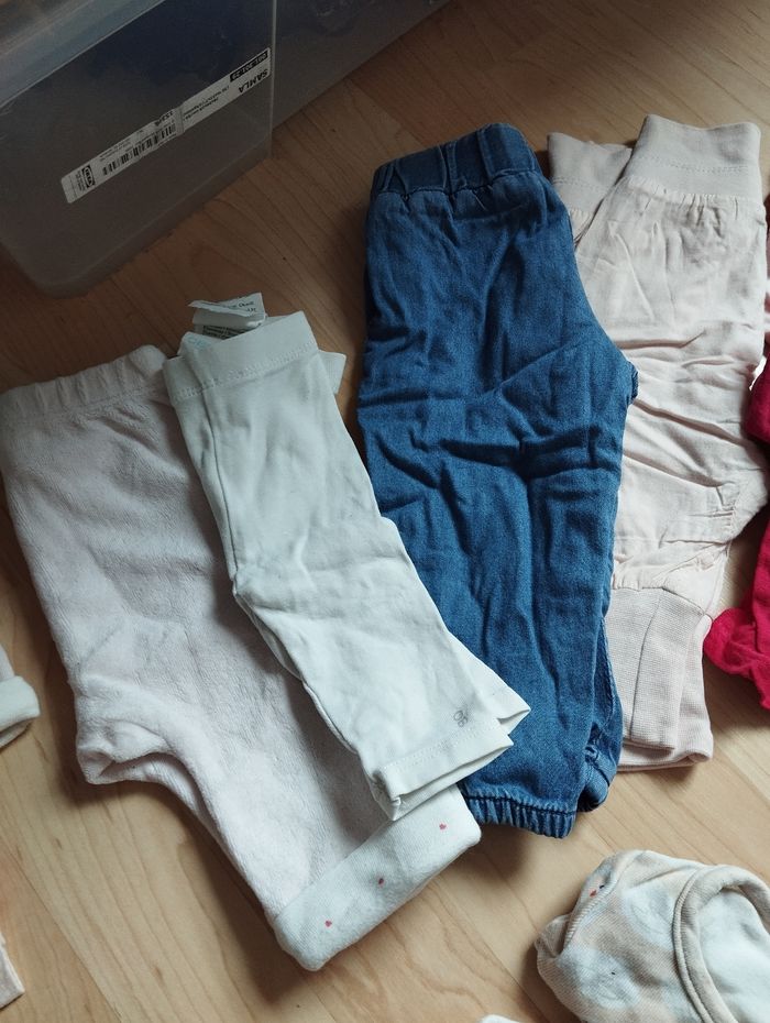 Lot vêtements fille 1 mois - photo numéro 4