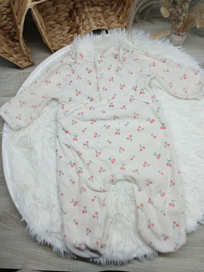 Pyjama - photo numéro 2