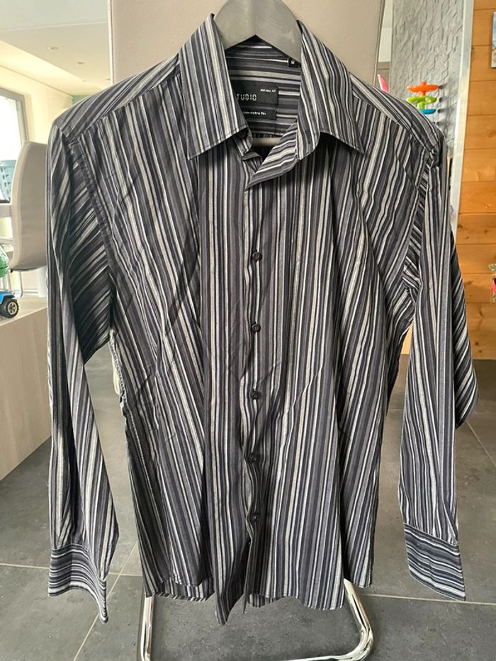 Chemise à rayures
