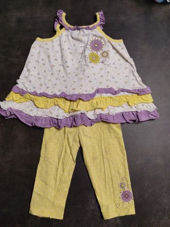 9 mois . Ensemble robe orchestra