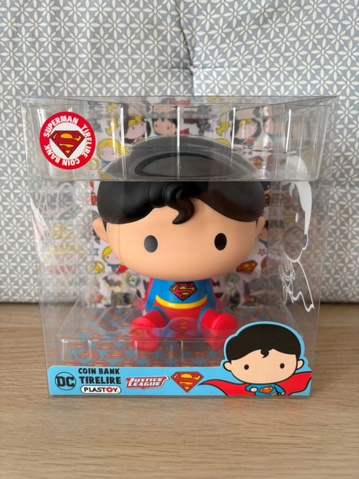 Tirelire Chibi "Superman"