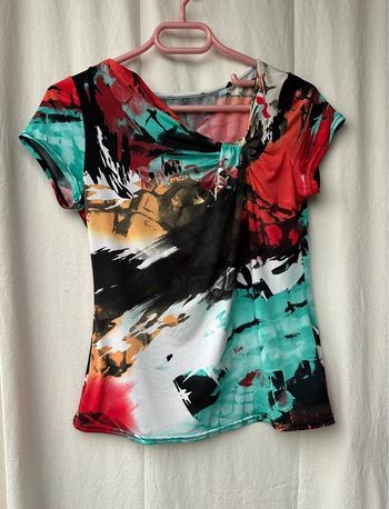 Top M/L encolure asymétrique