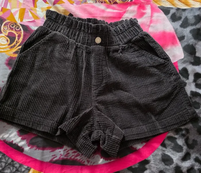 Short en velours