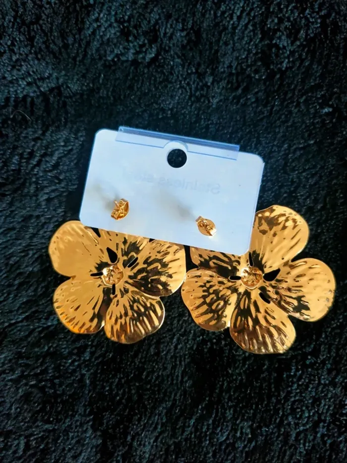 Boucles d'oreilles fleurs acier inoxydable - photo numéro 2