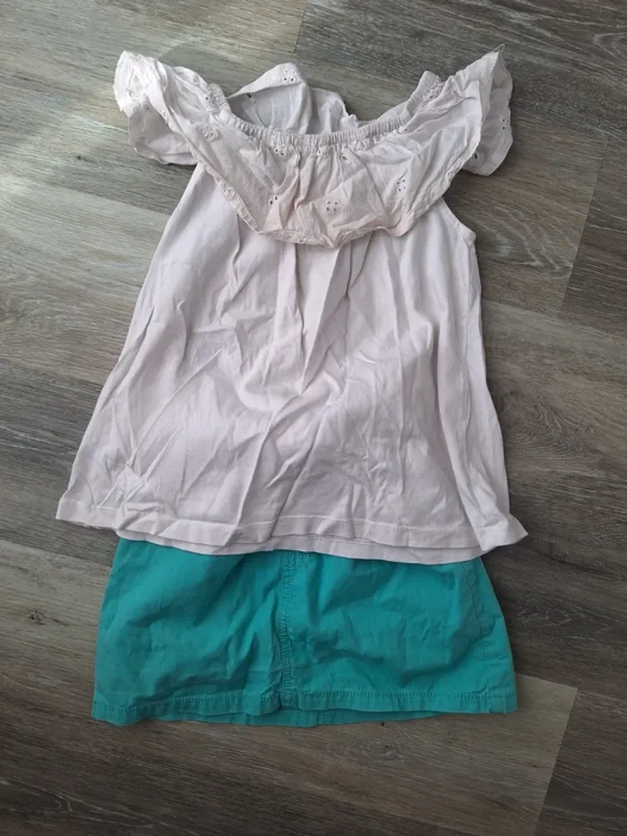 Jupe et t-shirt