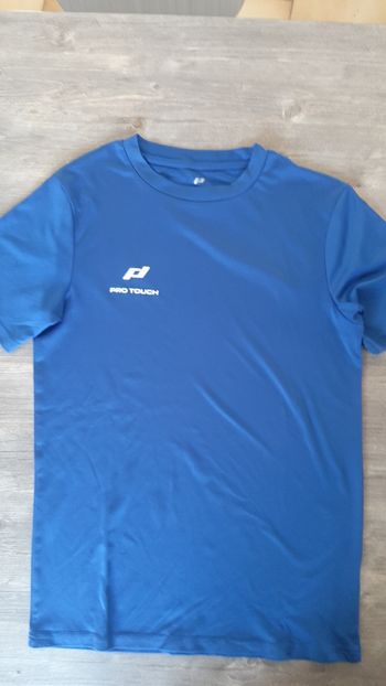 T shirt bleu