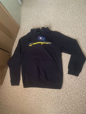 Sweat a capuche  taille S