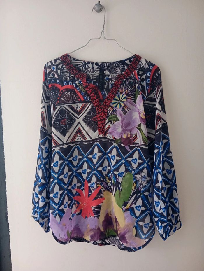 Blouse à motifs multiples, en taille S