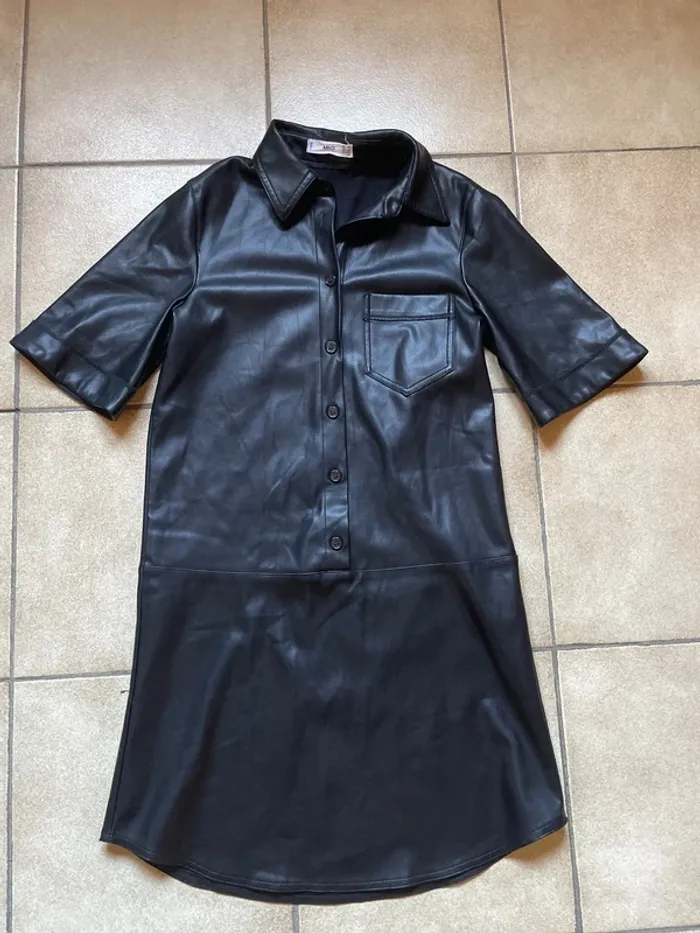 Robe en simili-cuir Mango taille XS
