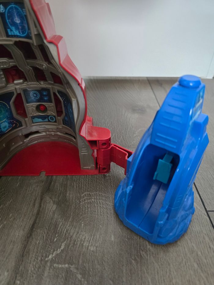 Avengers Infinity War-Quartier général Hulkbuster - photo numéro 2