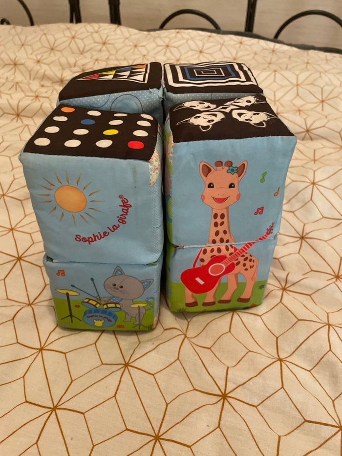 Puzzle Cube  Sophie la girafe