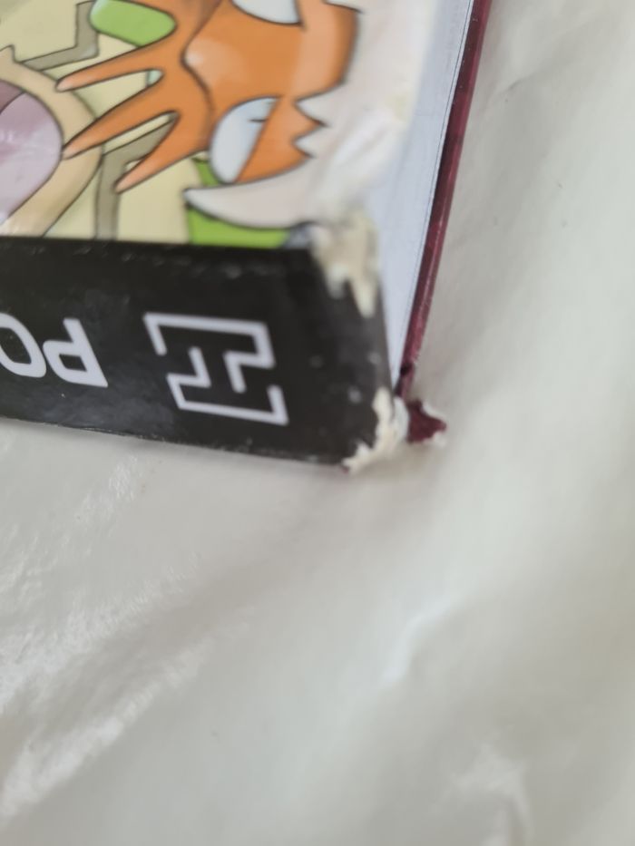 Livre pokemon - photo numéro 2