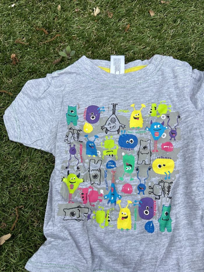 2 tee shirts Baby club en 12 mois - photo numéro 2