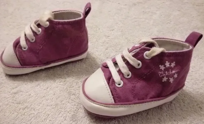 Chaussures 6/12 mois (réf perso 16)(familleac72) - photo numéro 2